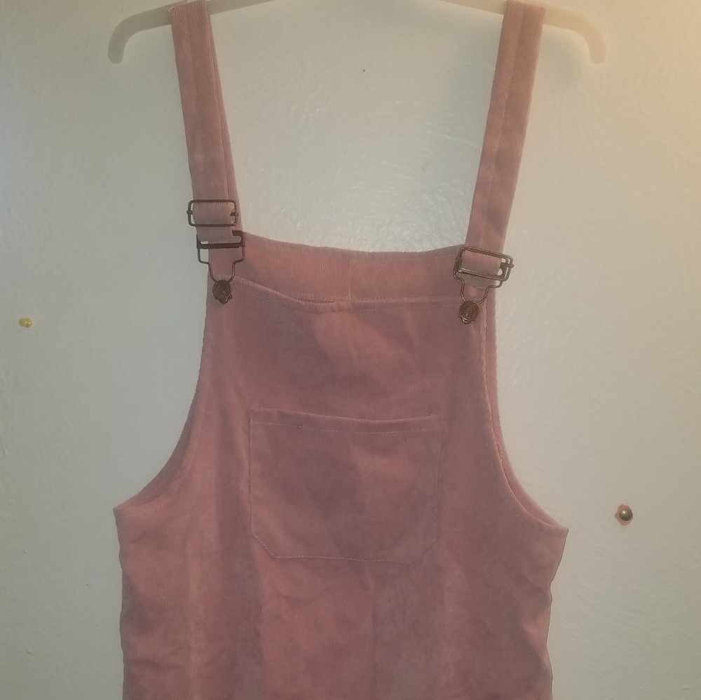 Dress - Picture 2 of 4